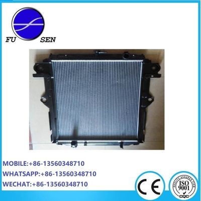 Loại kín 16400-31750 Bộ tản nhiệt xe hơi trực tiếp Toyota